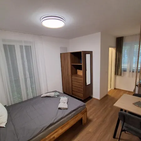 Wunderschoenes 1 Zimer In * Solnohrad